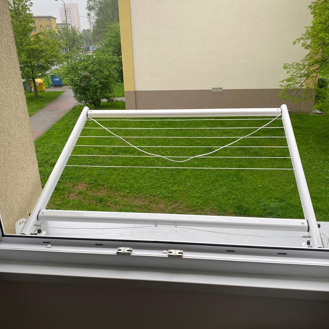 Sušáky na prádlo a okenní zahrádky – realizace 3